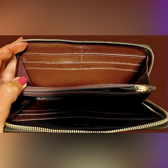 Chanel Matelasse Quilted Lambskin Zip around long Wallet & Box EUC - Picture 14 of 15